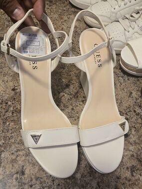 GUESS White Ankle-Strap Open-Toe Sandals Woman Size 9 1/2*****